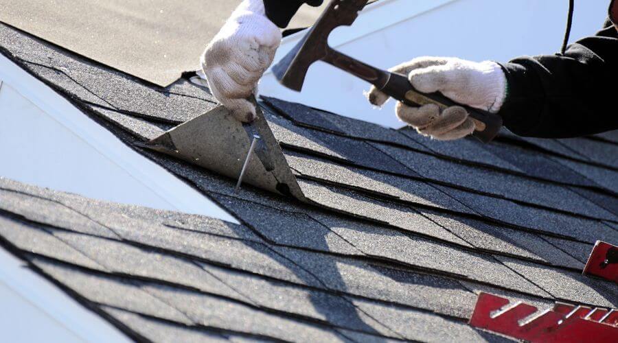 Professional metal roof installation in Romayor, TX